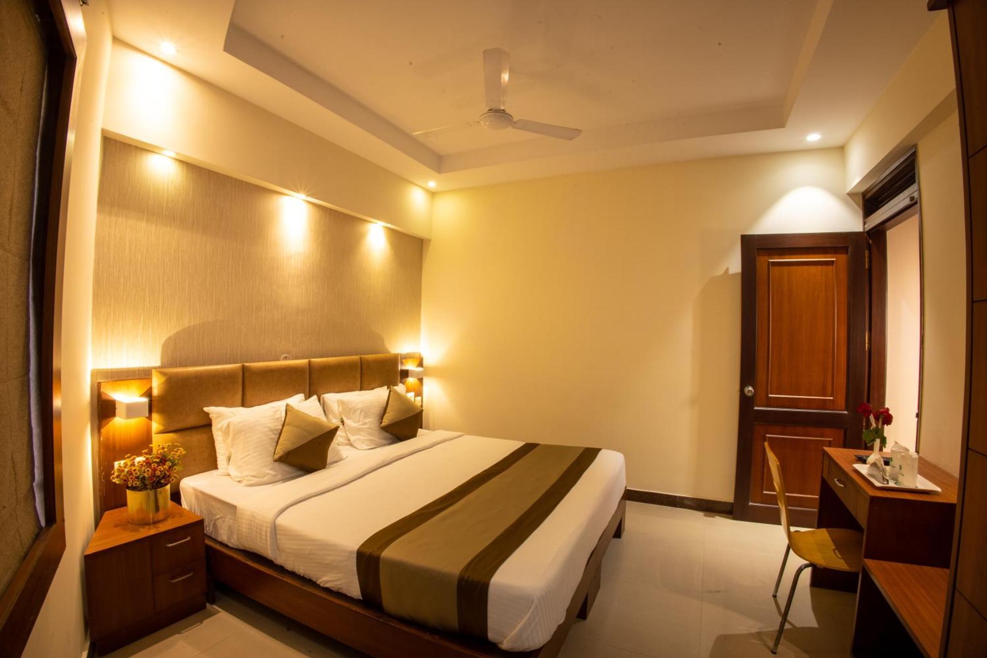 Metro Plaza Hotel By Rak Rooms, Mangaluru Zewnętrze zdjęcie