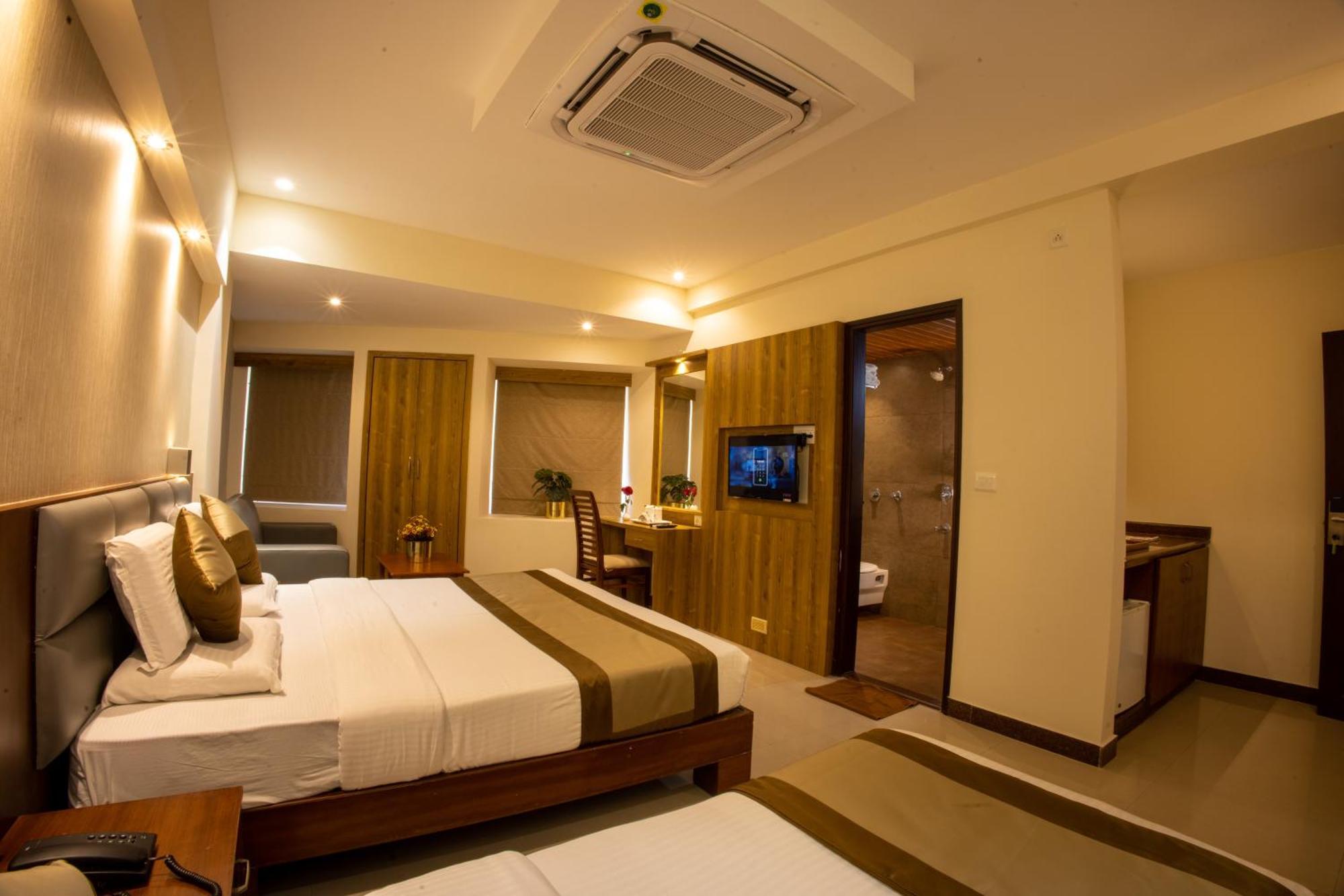 Metro Plaza Hotel By Rak Rooms, Mangaluru Zewnętrze zdjęcie