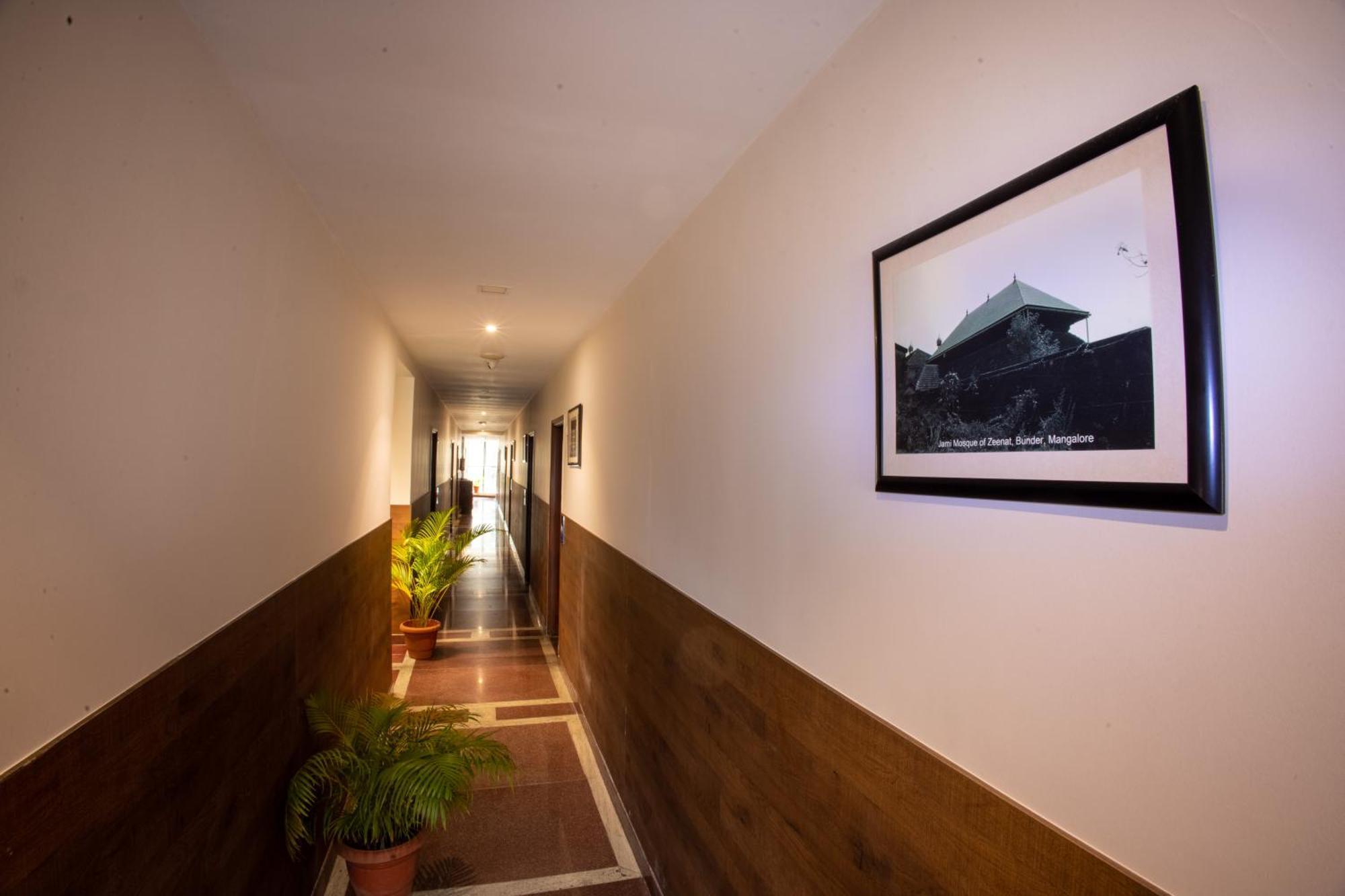 Metro Plaza Hotel By Rak Rooms, Mangaluru Zewnętrze zdjęcie