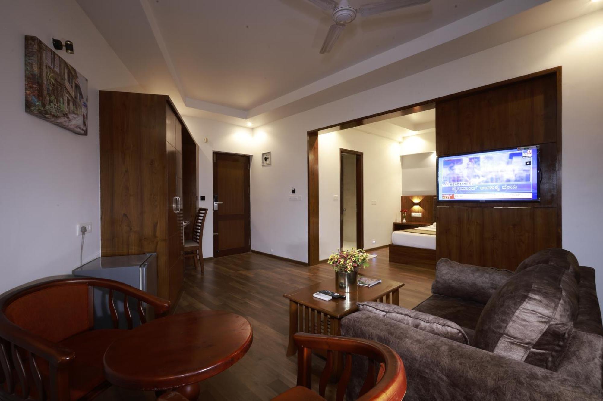 Metro Plaza Hotel By Rak Rooms, Mangaluru Zewnętrze zdjęcie